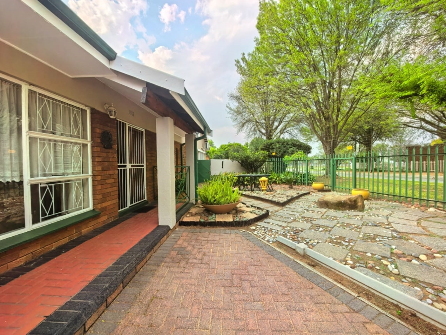 3 Bedroom Property for Sale in Vaalpark Free State